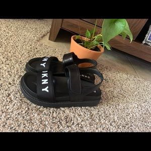 DKNY Penni Sandals